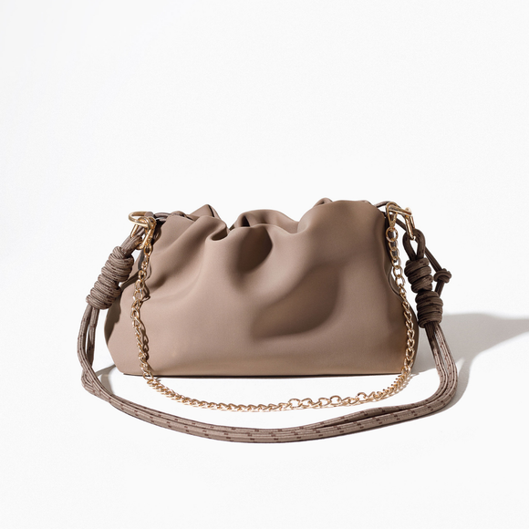 PUFF CLUTCH
